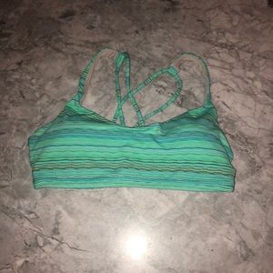 Lululemon sports bra